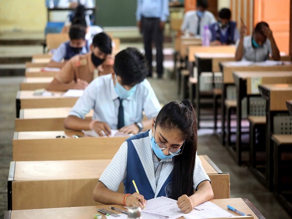 <span style="font-size:25px">CBSE Announces Study on Skilling in Schools Survey</span>
